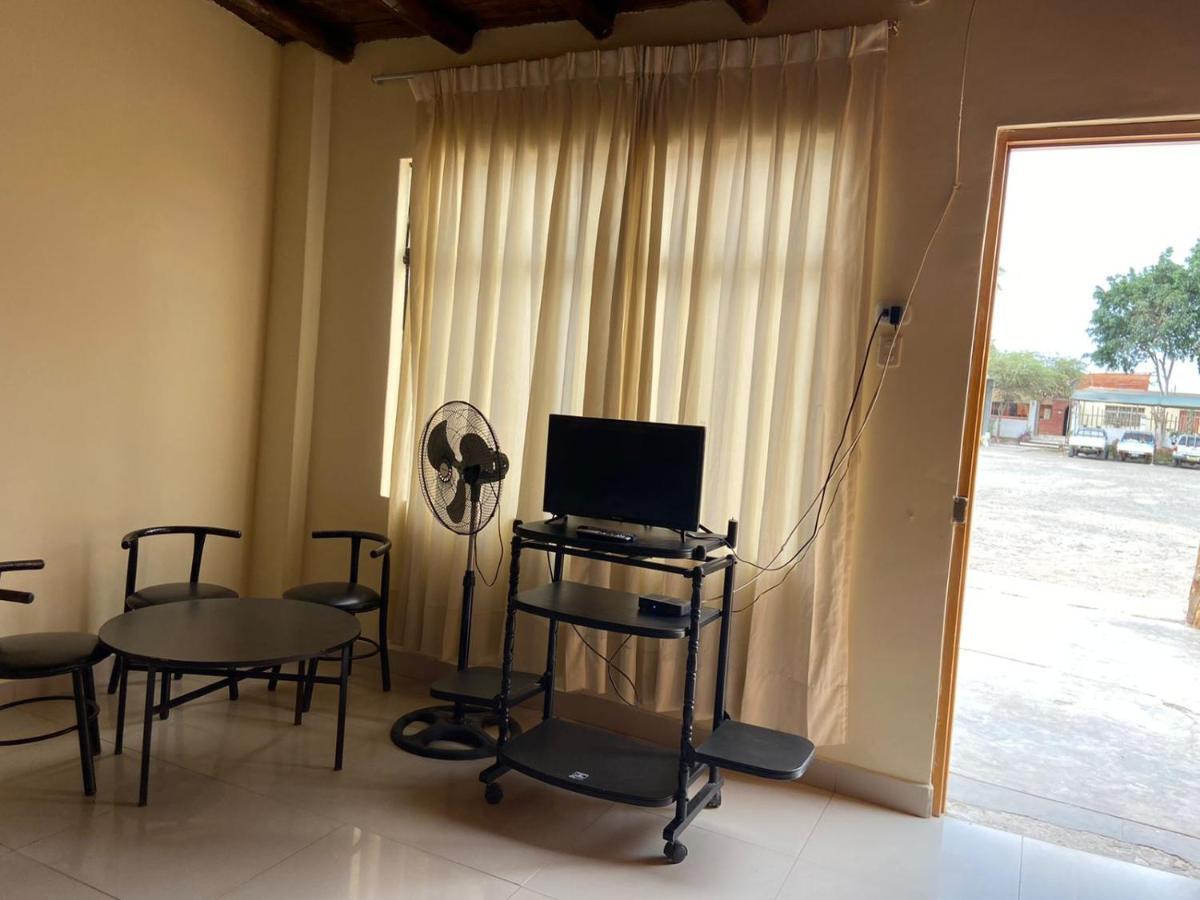 Hospedaje La Huega Ica Luaran gambar