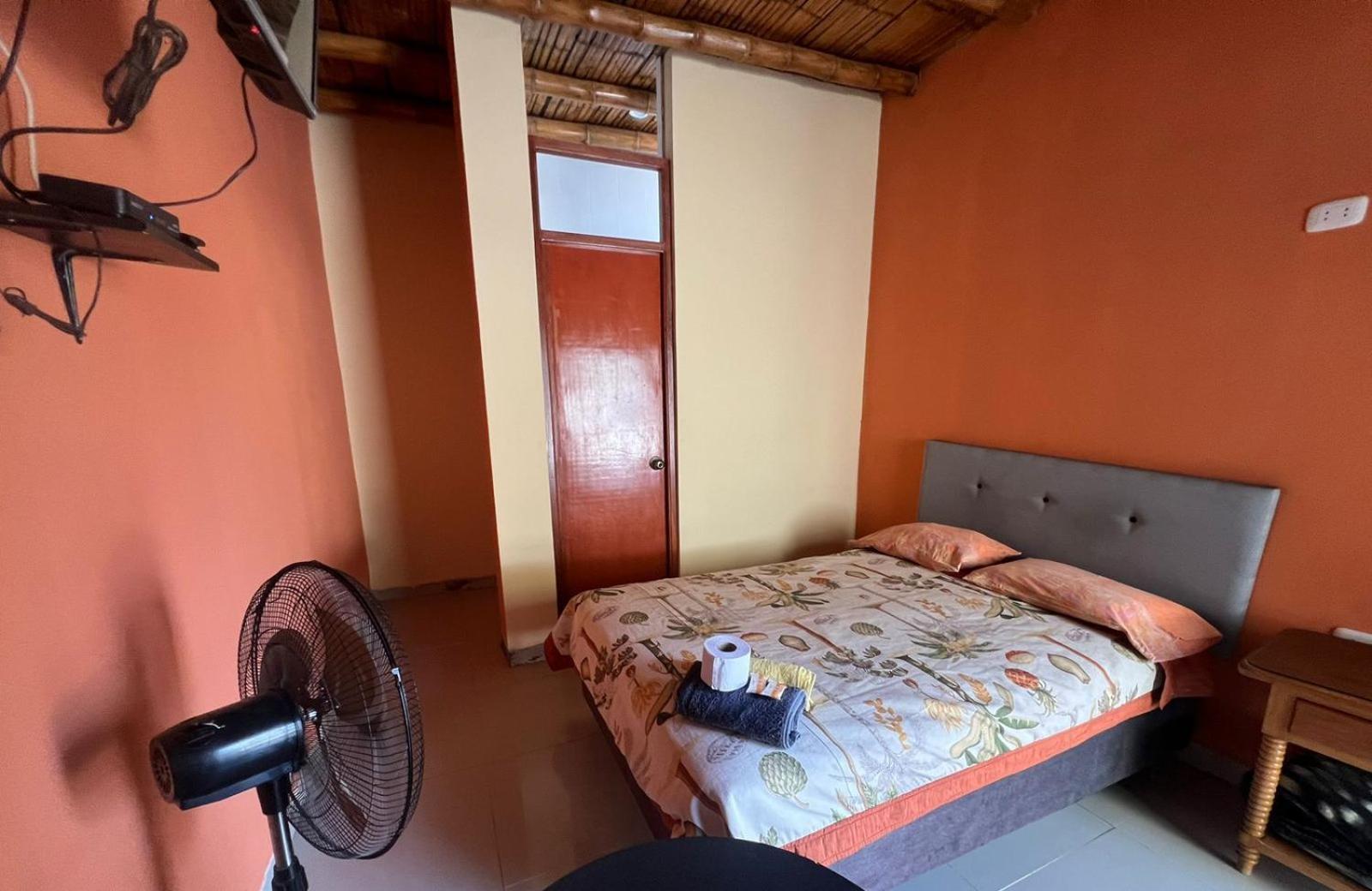 Hospedaje La Huega Ica Luaran gambar
